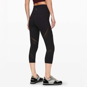 Lululemon Wunder Under High-Rise Crop 21" Mesh Black Size 2 EUC